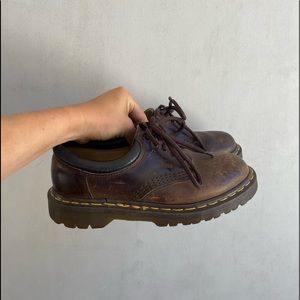 SOLD!!! Dr Martens Leather Oxfords